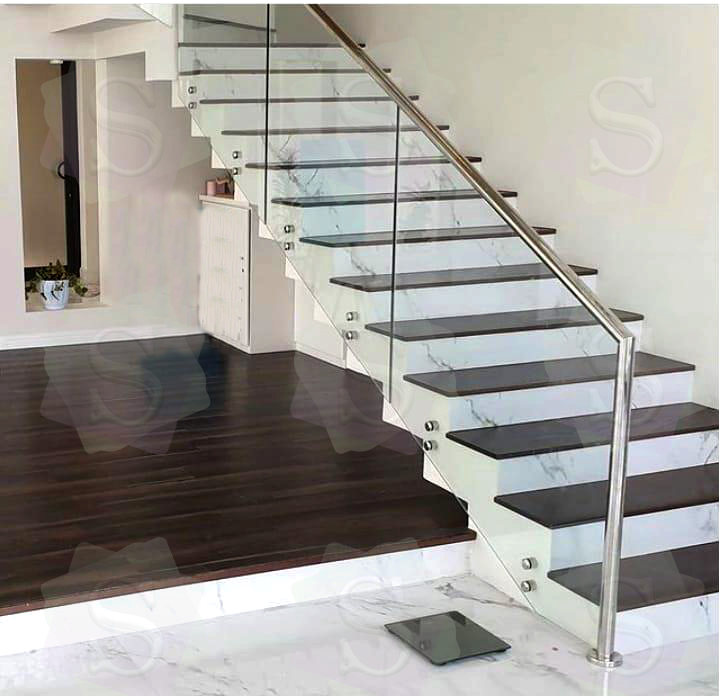 Staircase railing glass 
